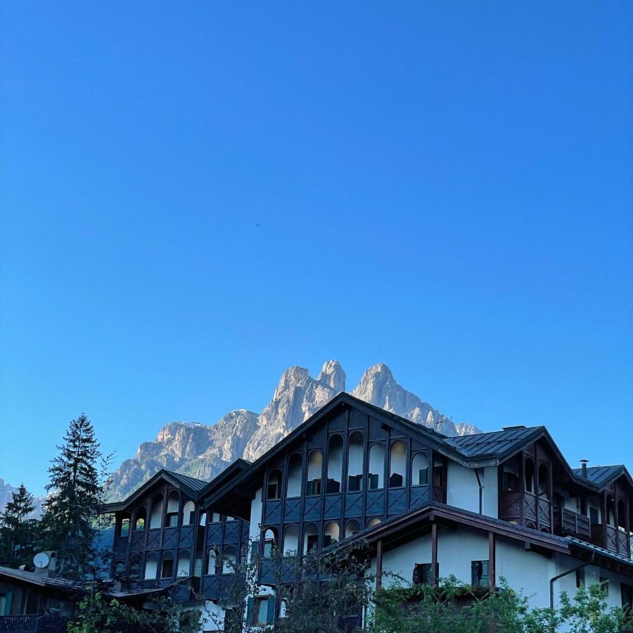 Hotel Isolabella Wellness Fiera Di Primiero Ngoại thất bức ảnh